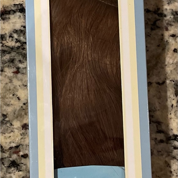 New Babe Hair Extensions. Lucy #8, 16 inch Crown. New in Box. Never wore. - Picture 1 of 5